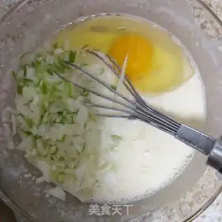 Make Onion omelet step 3