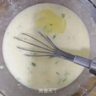 Make Onion omelet step 4