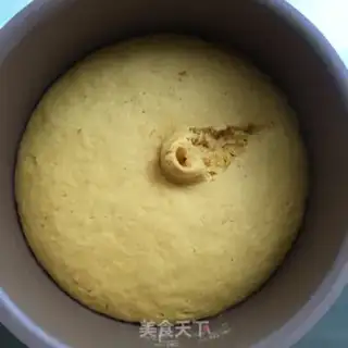 Make Pumpkin roses step 2