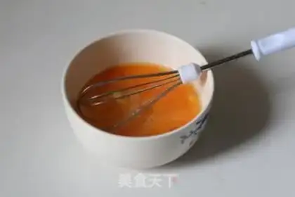 Make A bean egg soup step 1