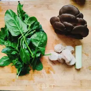 Make Fishball spinach mushroom noodles step 0