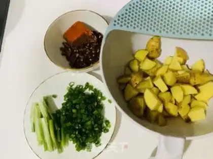 Make Self-made potatoes step 0
