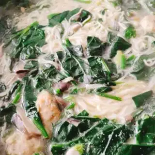Make Fishball spinach mushroom noodles step 6