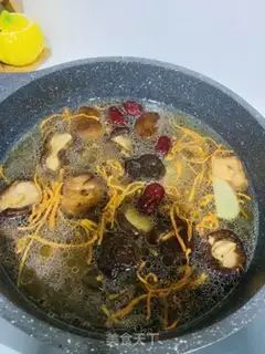 Make Twin mushroom weed chicken soup step 7