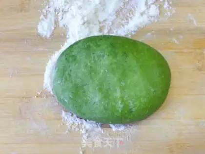 Make Pineapple egg noodles step 2