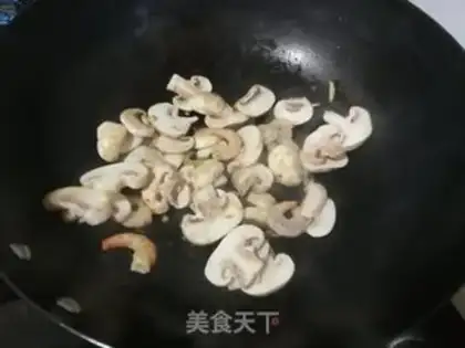 Make Shrimp mushroom tofu soup step 3