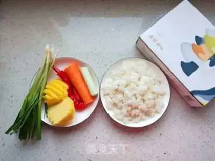 Make Pineapple five-colored rice step 0