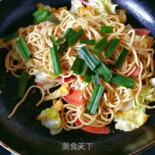 Make Egg and ham noodles step 8