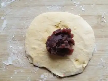 Make Pumpkin melon bag step 10