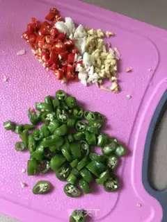 Make Meat and garlic step 2