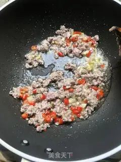 Make Meat and garlic step 5