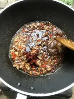 Make Meat and garlic step 6