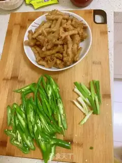 Make Spicy chicken claws step 6