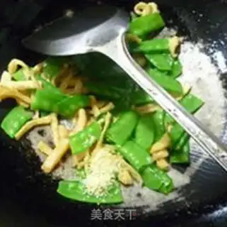 Make Rhodish and Dutch beans step 8