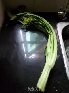 Make Garlic pastries step 0