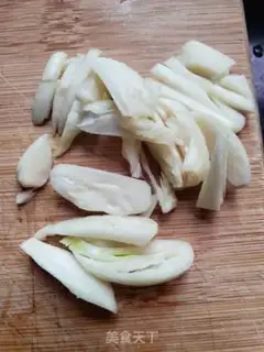 Make Garlic pastries step 2