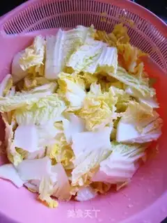 Make Soup with cabbage and potatoes step 0