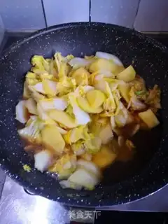 Make Soup with cabbage and potatoes step 5