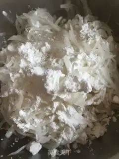 Make Clear the radish balls step 7