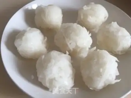 Make Clear the radish balls step 9