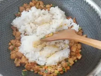Make Chicken fried rice in Orleans step 9