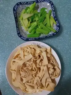 Make Spicy bean skin step 2