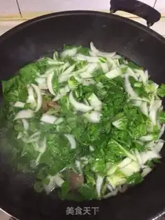 Make Noodles for the omelet step 0