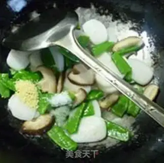 Make Fry mushrooms. Dutch beans step 10