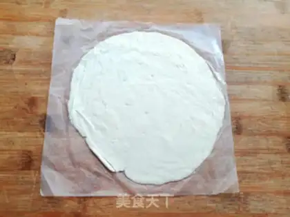 Make Hands on the cake step 1