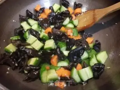 Make Soo-jin step 9