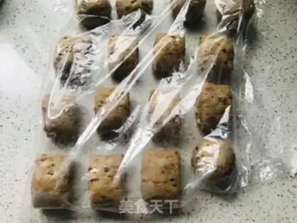 Make A red sugar nut step 11