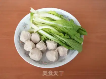 Make Pork belly soup step 1