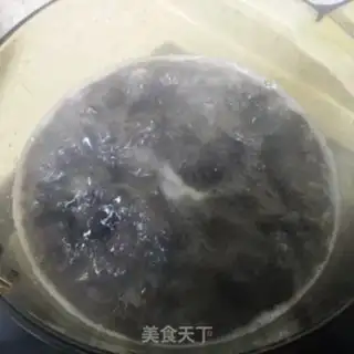 Make Black rice congee step 1