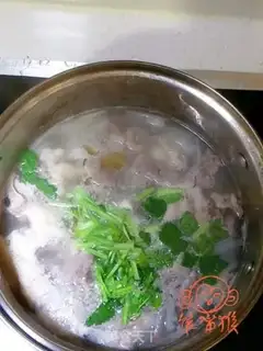 Make The radish lamb soup step 4