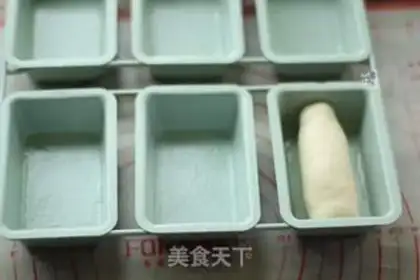 Make Blueberry rolls step 8