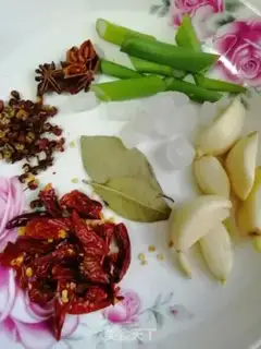 Make Spicy chicken step 1