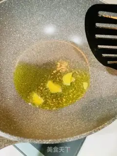 Make Pepper cucumber shrimp step 1