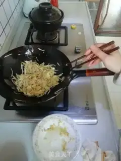 Make White fried eggs step 4