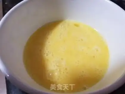 Make Shrimp egg intestine powder step 2