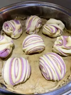 Make Chip rolls step 9