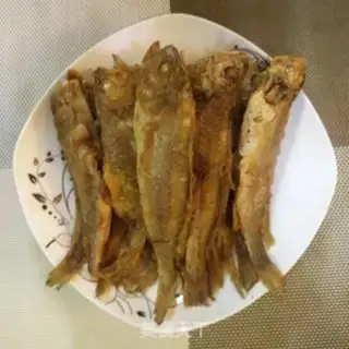 Make Dried and fried yellowfish step 6
