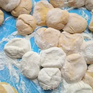 Make Double rose buns step 1