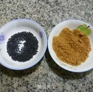 Make Black sesame smelt step 1