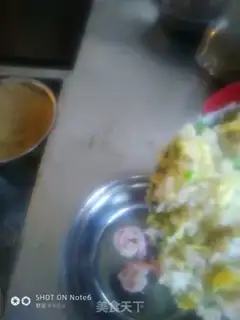Make Korean shrimp rice step 4