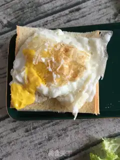 Make Egg sandwich step 5