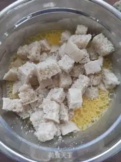 Make Egg sandwich step 9