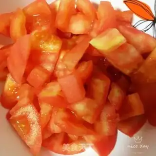 Make Tomato egg soup step 0
