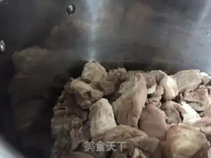 Make Lamb soup step 1