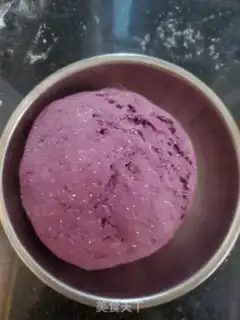 Make Purple donut buns step 2