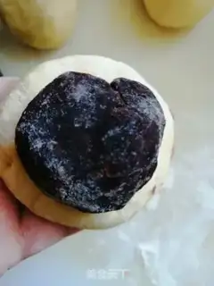 Make Beans bread step 4